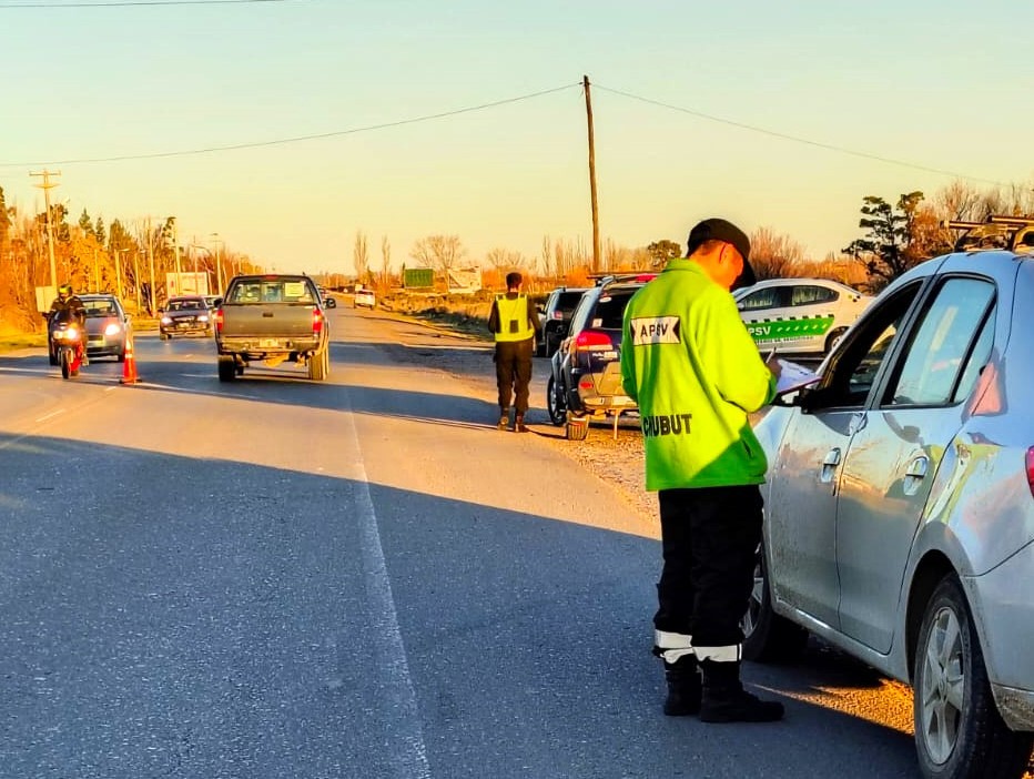 Provincia controló más de 8.600 vehículos y retiró 63 conductores de la vía pública durante el fin de semana largo en Chubut