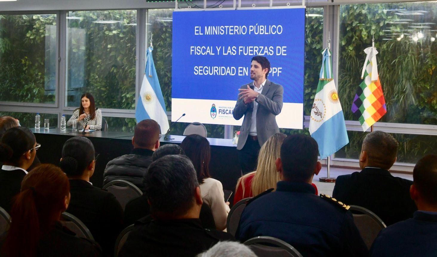 CHACO CAPACITÓ A PERSONAL DE LAS FUERZAS DE SEGURIDAD SOBRE EL NUEVO CÓDIGO PROCESAL PENAL FEDERAL