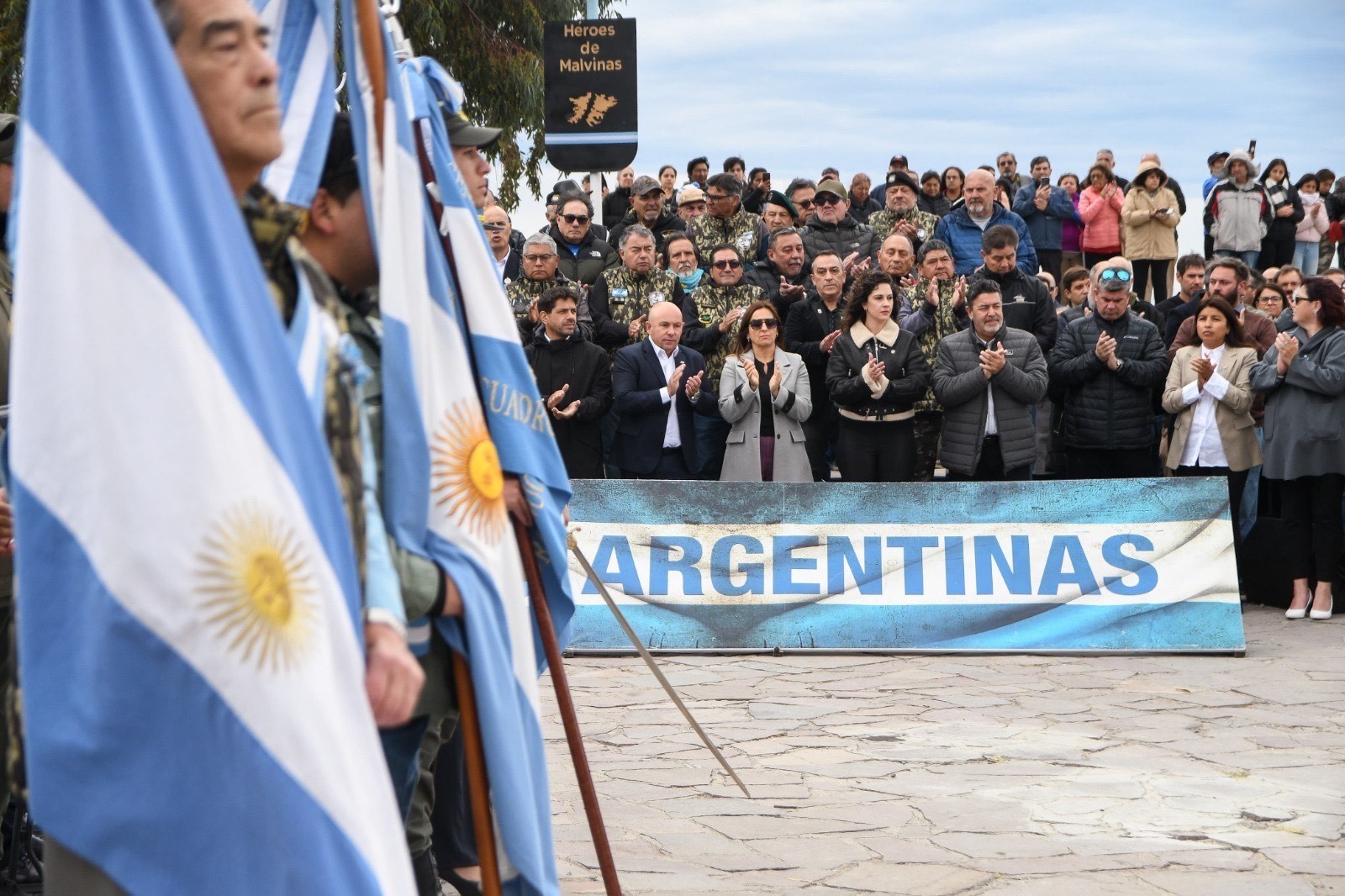 Gustavo Sastre encabezó el acto por el Día del Veterano y de los Caídos en Malvinas