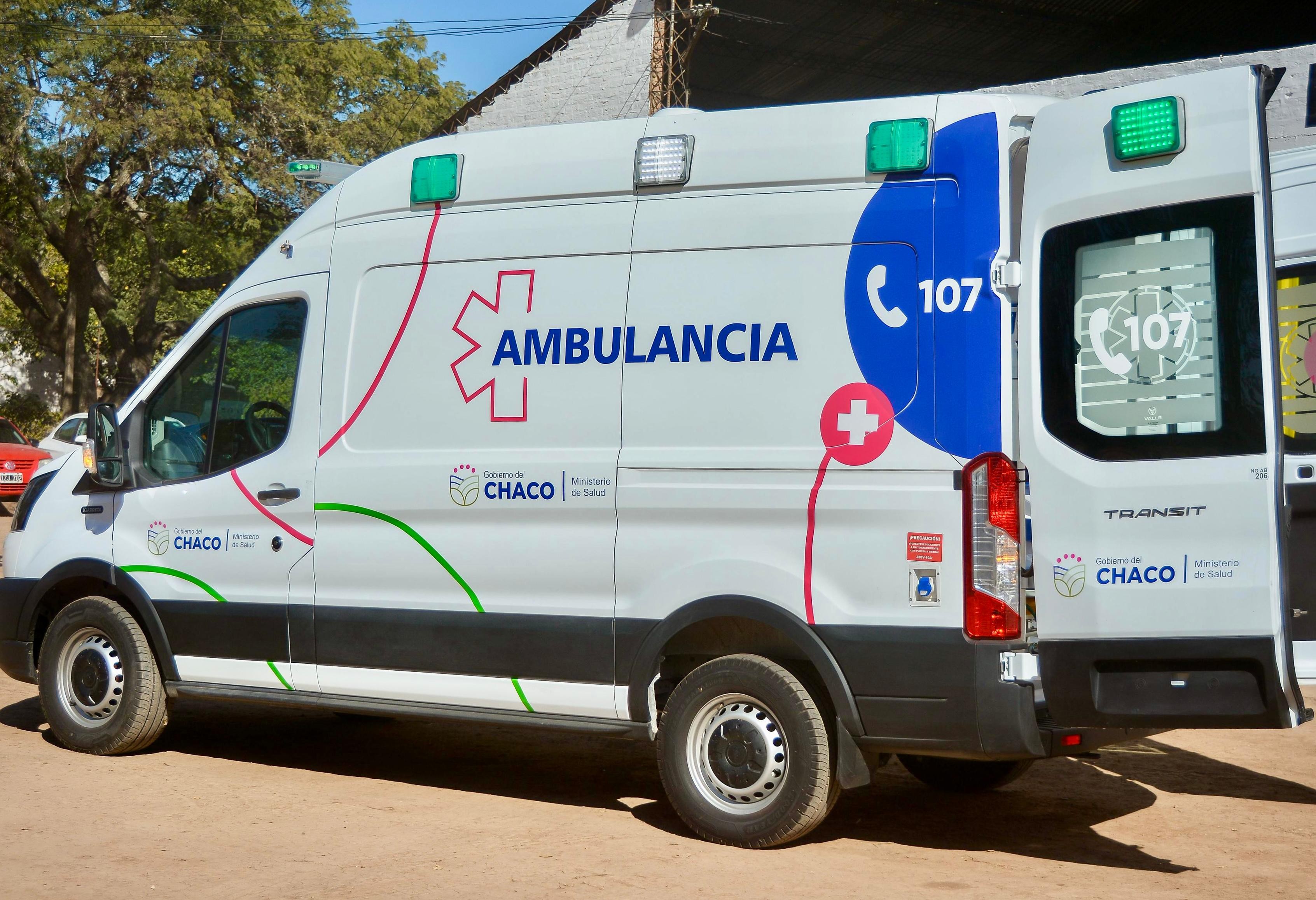 PLAN PROVINCIAL DE FORTALECIMIENTO SANITARIO: EL GOBERNADOR ZDERO ENTREGÓ AMBULANCIA DE ALTA TECNOLOGÍA EN PRESIDENCIA ROCA