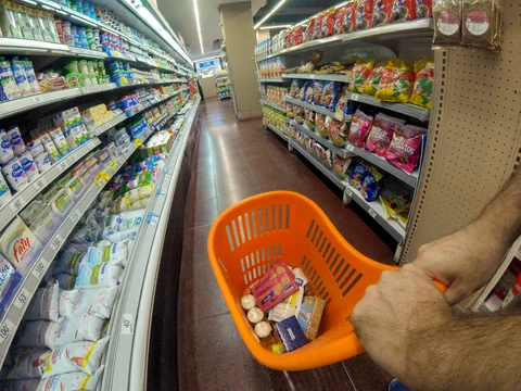 360 (3).webp En la primera semana de enero los precios de alimentos y bebidas subieron 1,2%, según una consultora