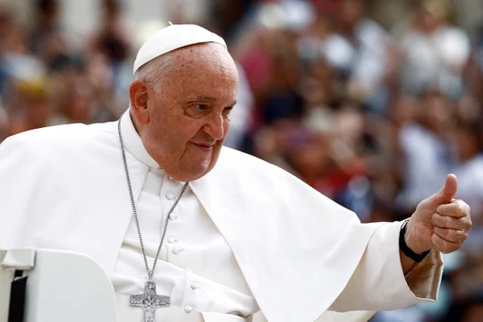 El Papa no descansa: escribió una carta para abogar por la paz