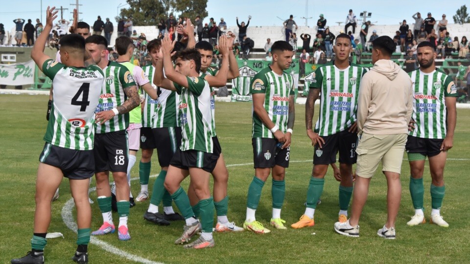 El Verde parte hacia Santiago en busca de la épica
