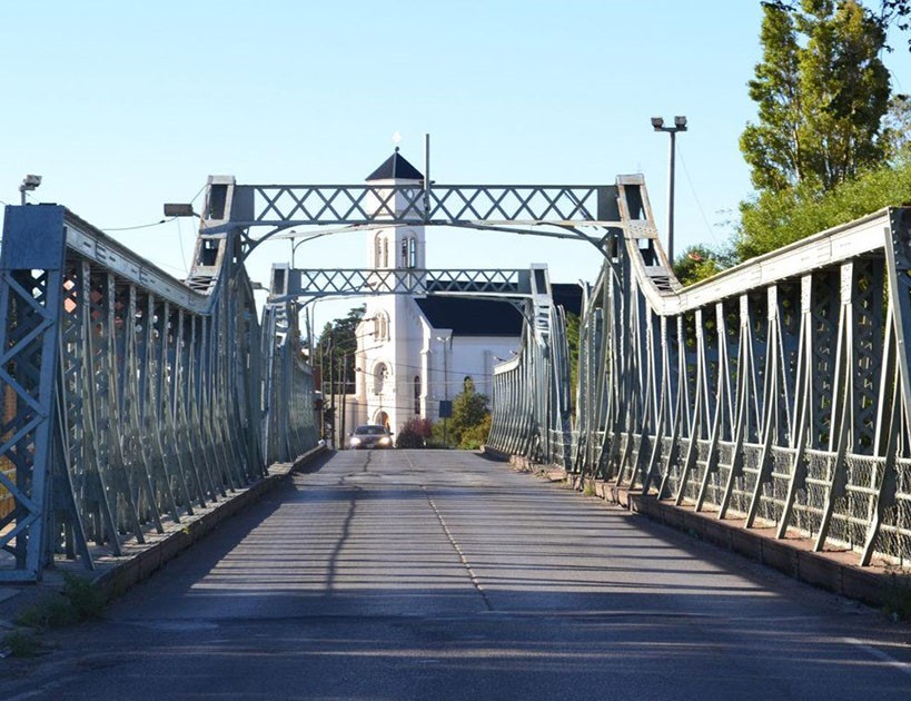 392143_1855.jpg Rawson: El Concejo Deliberante restringe el tránsito pesado en el Puente del Poeta