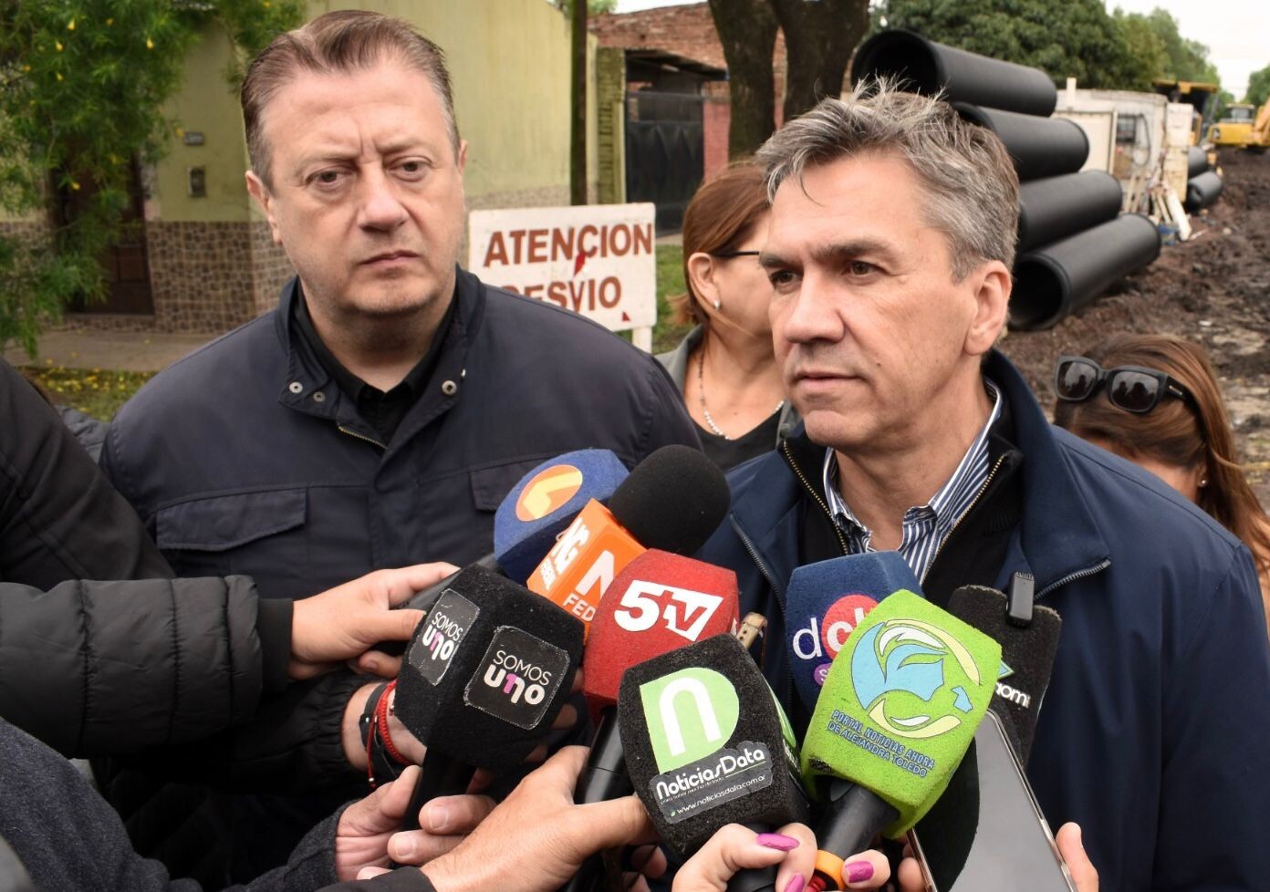 RESISTENCIA: EL GOBIERNO PROVINCIAL AVANZA CON OBRAS DE PAVIMENTACIÓN EN VILLA ALTABE Y EN EL BARRIO JARDÍN