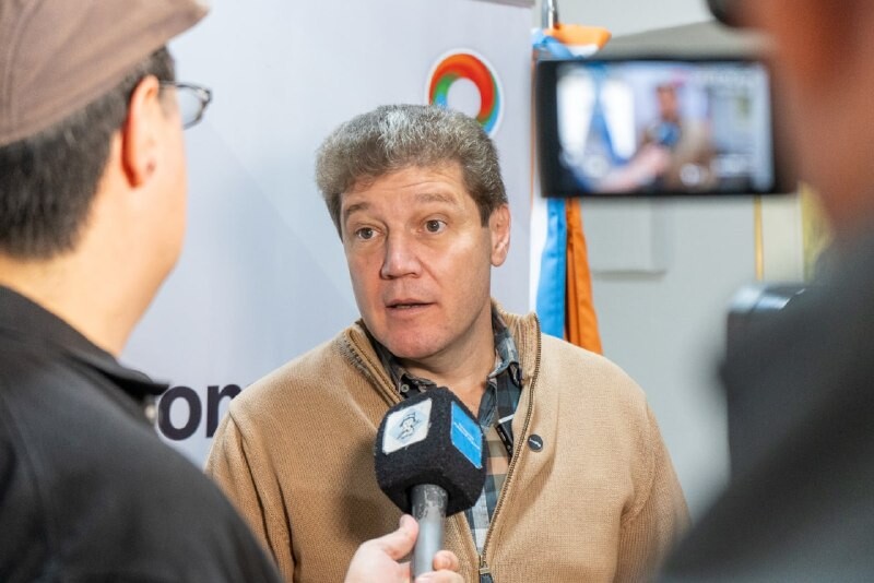 “NO VAMOS A PERMITIR QUE NINGÚN FUEGUINO NI FUEGUINA SE QUEDE SIN SU MEDICAMENTO”