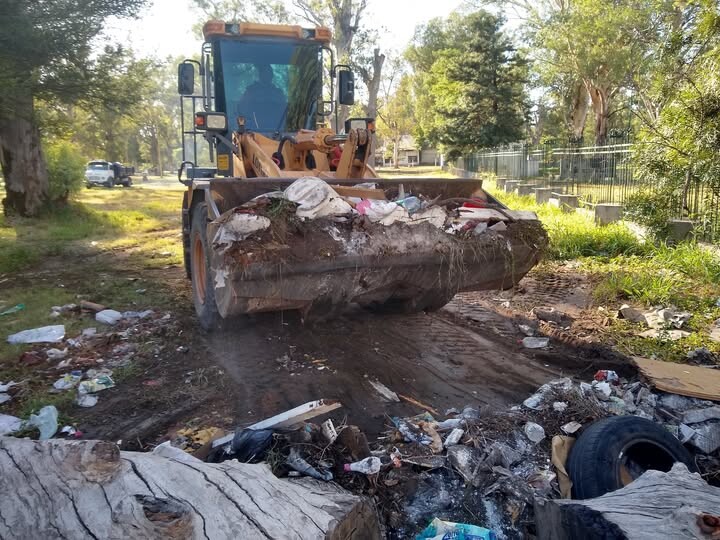 LIMPIEZA DE DIFERENTES ESPACIOS DEL PARQUE AGUIRRE