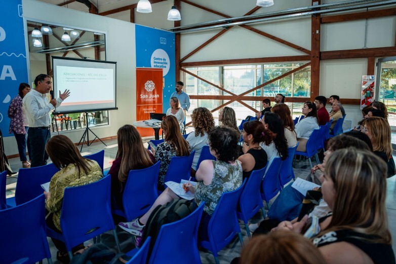 47494.jpg Educación reunió a institutos de formación en una mesa de trabajo