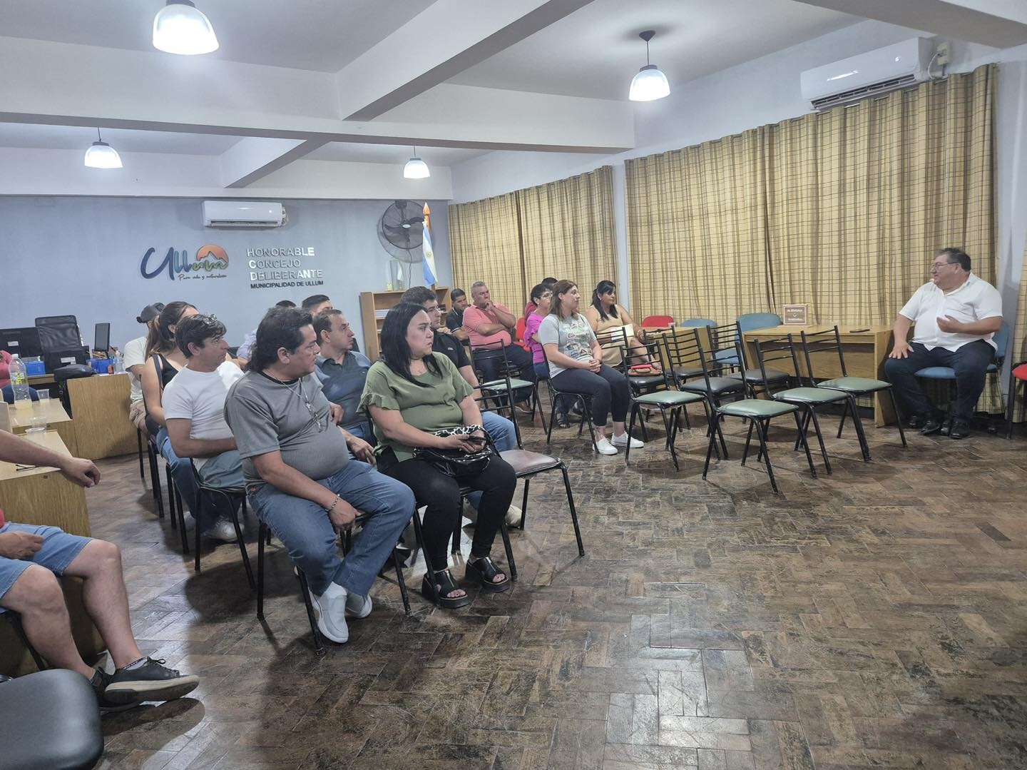 Se llevó a cabo la segunda reunión informativa de la Mesa Minera de Ullum, con la participación de autoridades municipales y vecinos del departamento.