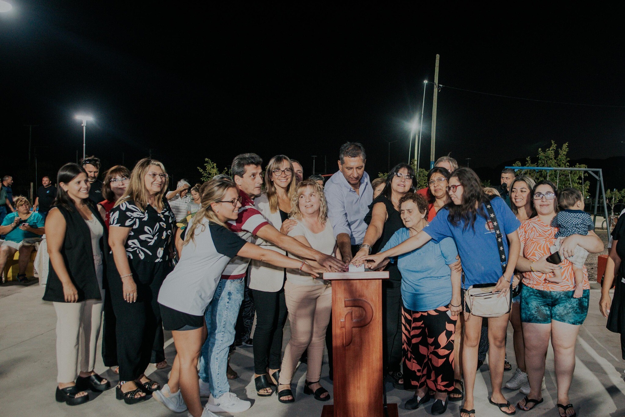 Los vecinos del Barrio Ceramista II en Pocito ya  disfrutan de la nueva plaza