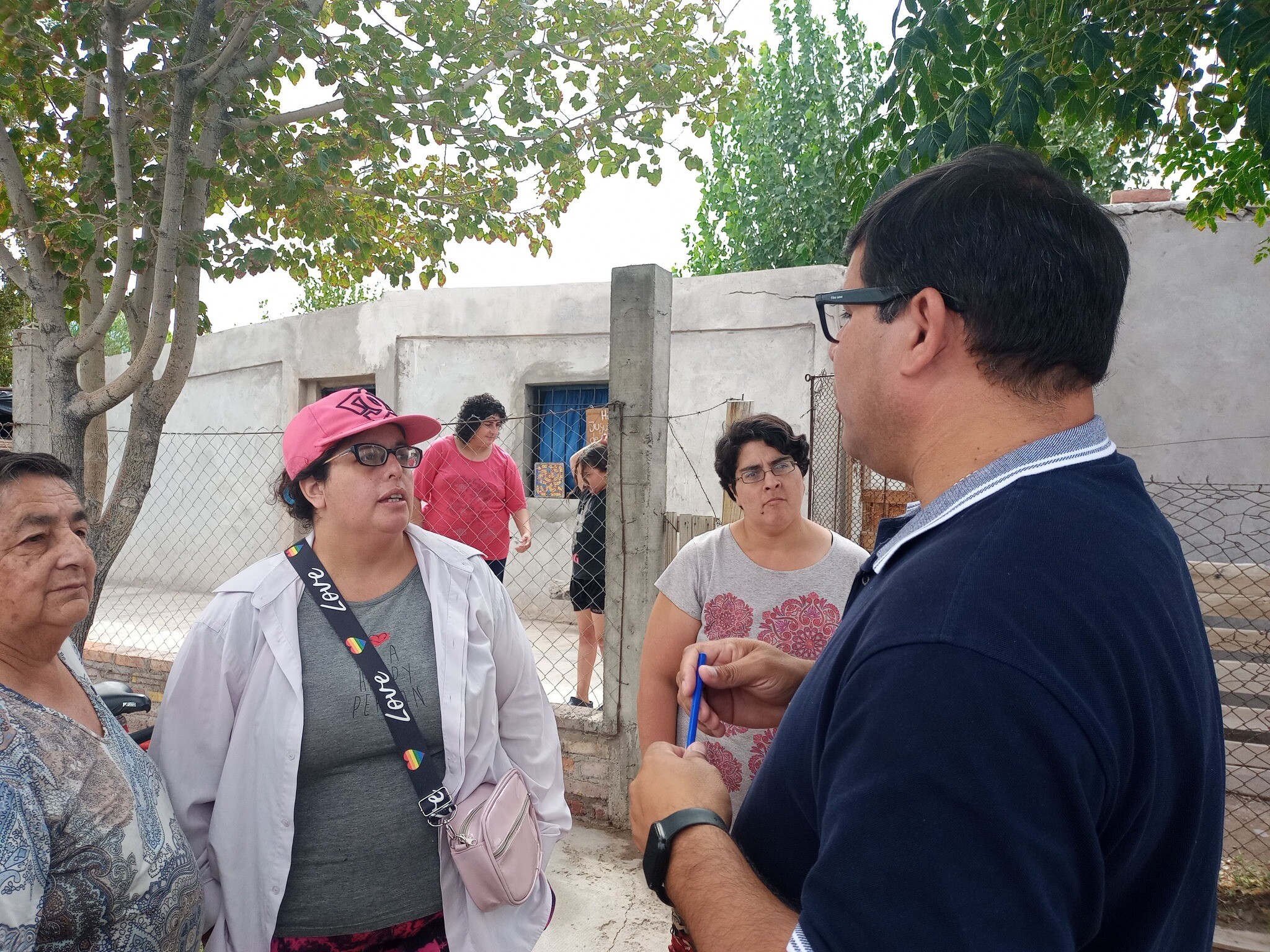 El intendente Daniel Banega participo del Operativo Integral de limpieza,bacheo y mejoras en Las Chacritas.