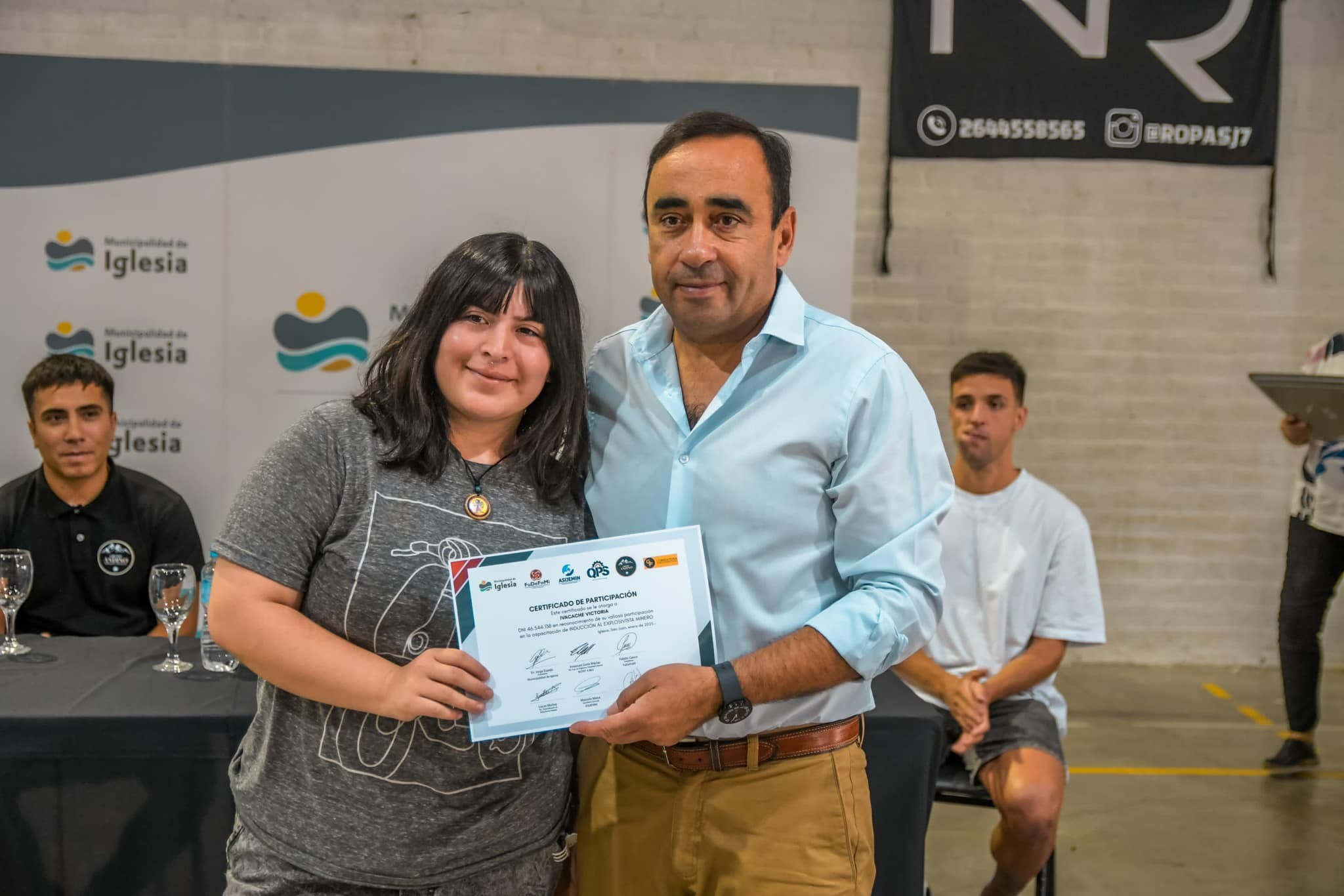 El intendente de Iglesia,Jorge Espejo, hizo entrega  de Certificados del Curso de Inducción al Explosivista Minero