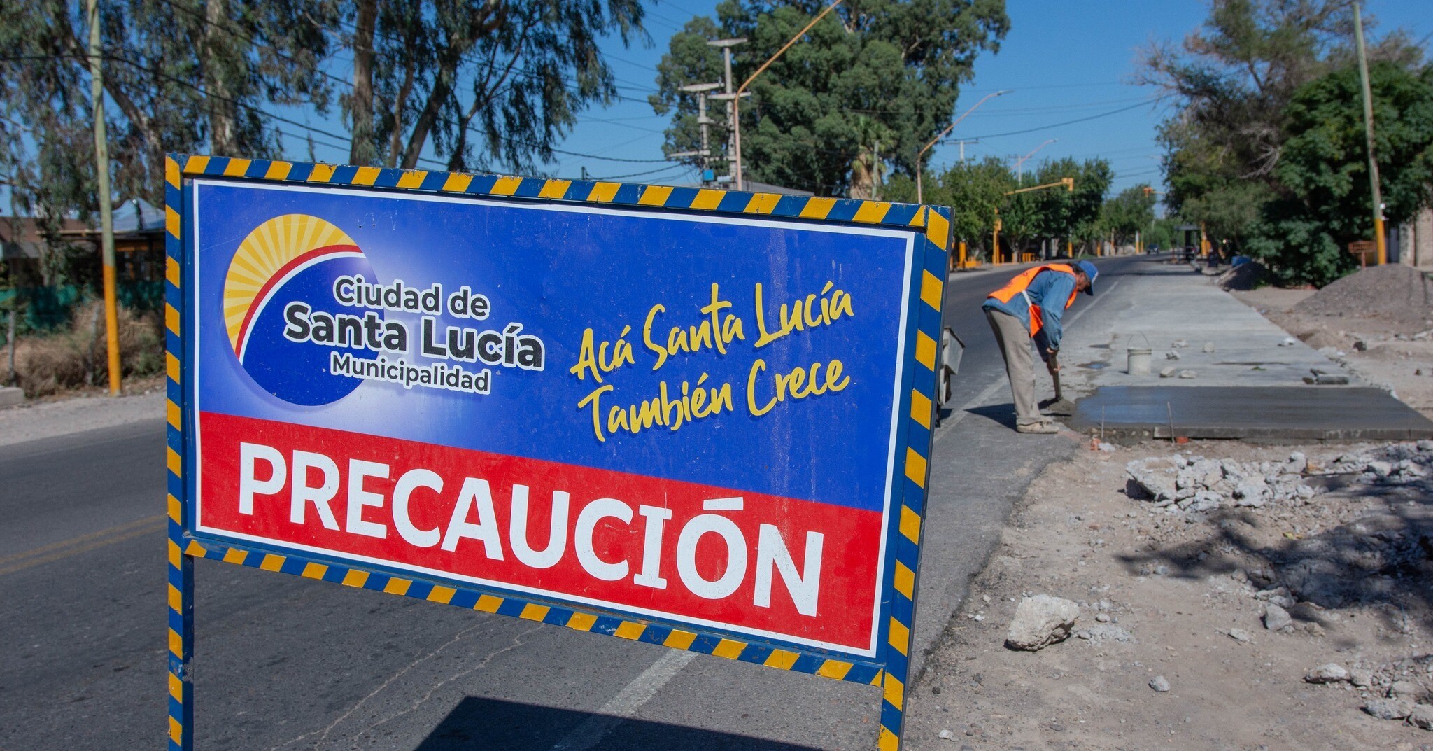 El municipio de la Ciudad de Santa Lucia esta trabajando para   mejorar la seguridad vial en el departamento.