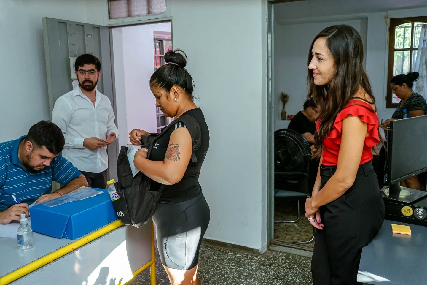El regreso a clases en Rivadavia ya está en marcha y el municipio quiso que todos los chicos comiencen de la mejor manera entregando Kits escolares