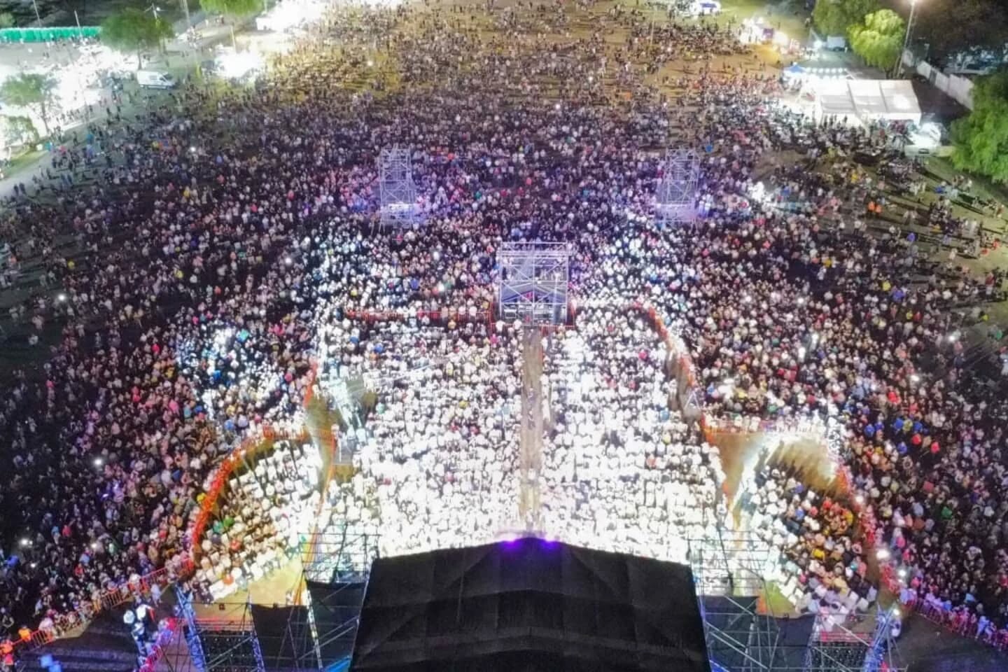 Durante dos noches Caucete celebro las Bodas de Plata de la Fiesta Nacional de la Uva y el Vino