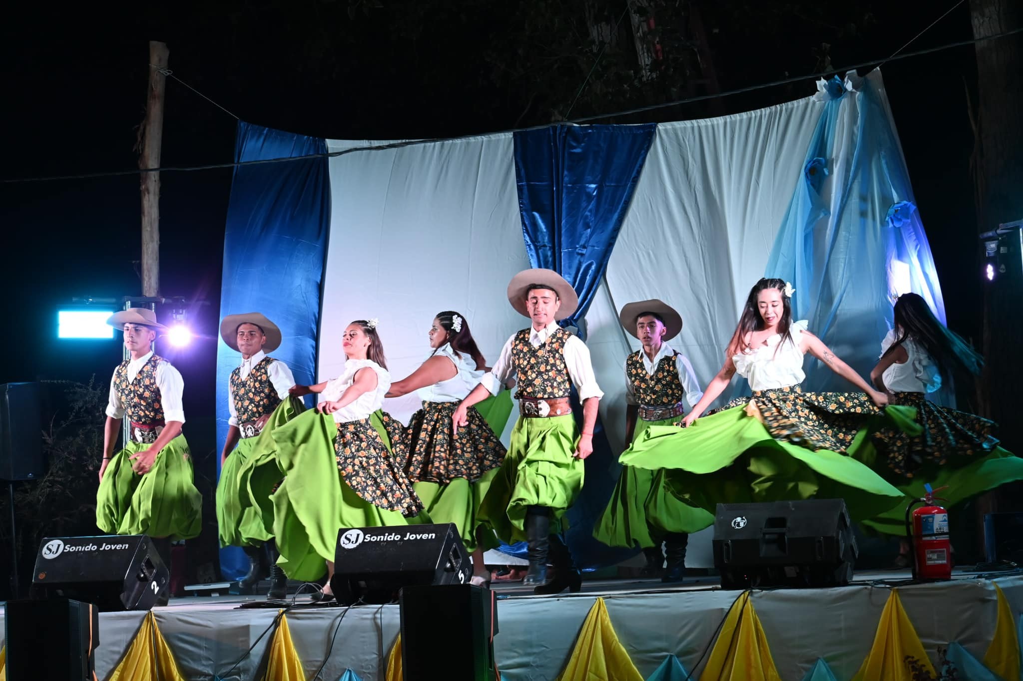 La Fiesta Departamental del Pastel 2025 volvió a reunir a la comunidad de Zonda y turistas en una jornada de sabores y música