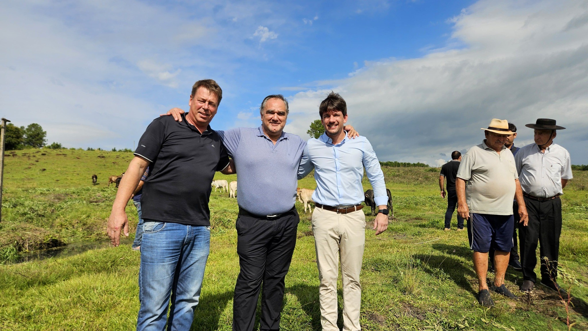 Nueva entrega de alevines de Pacú en Tres Capones