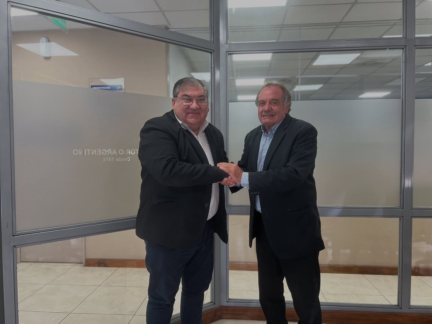 Gracias a un convenvio firmado con la Fundacion Sanatorio Argentino,los vecinos y vecinas de Ullum podran acceder a controles gratutitos.
