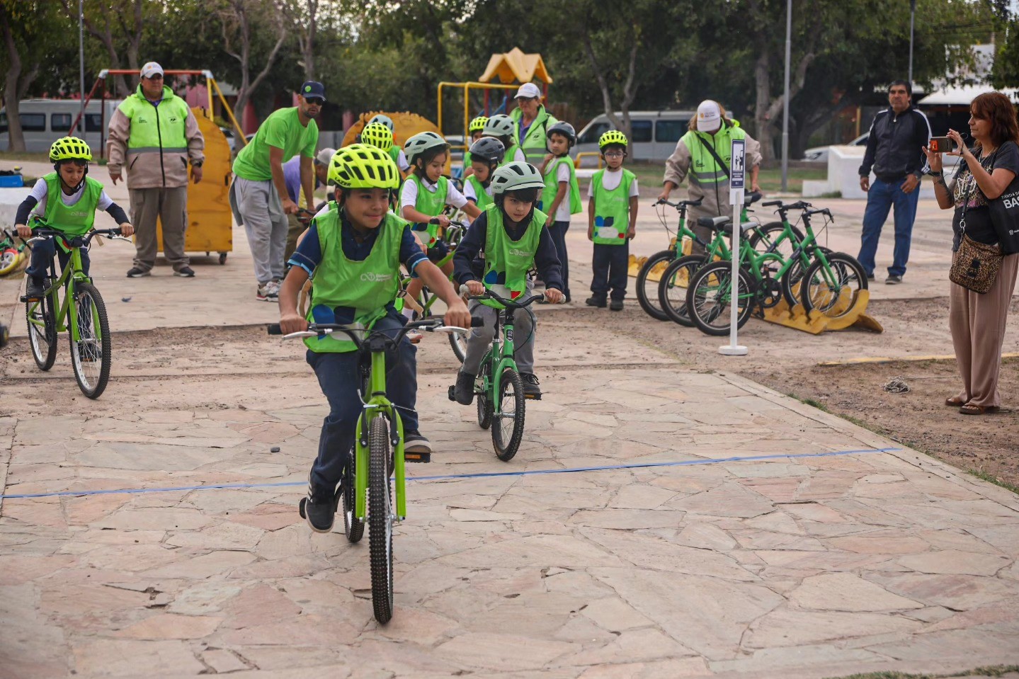El municpio de la Ciudad de San Juan realizo una jornada de Prevencion Vial en un encuentro de Biciescuelas Argentinas.