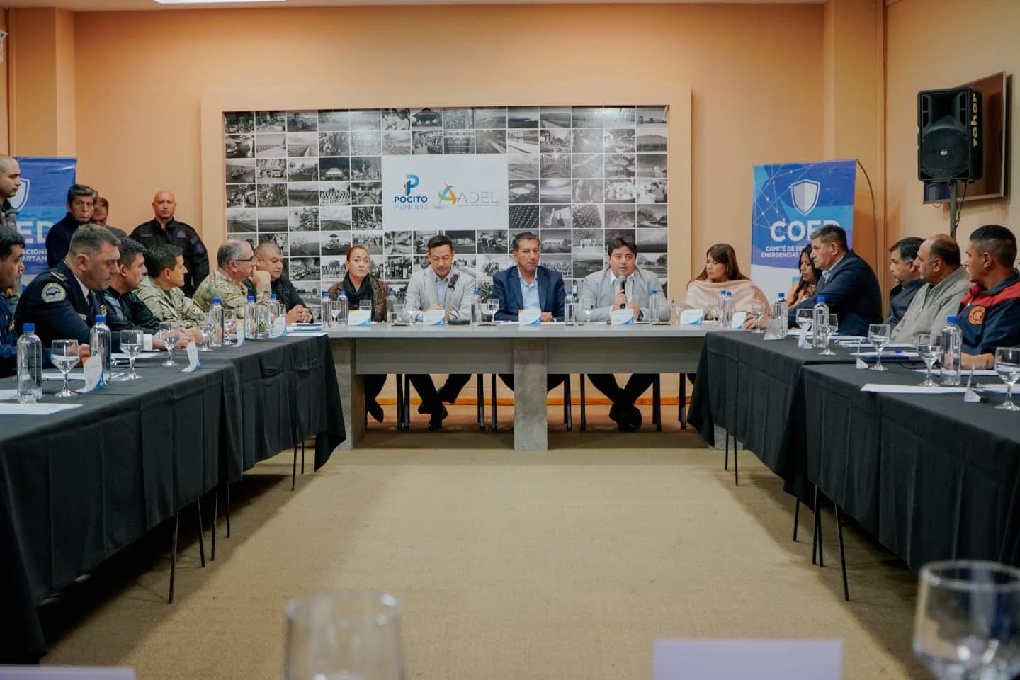 El intendente Fabian Aballay presentó el Comité de Operaciones de Emergencia de Pocito que diseñará los planes y estrategias de abordaje ante situaciones sísmicas, climáticas o de cualquier circunstancia que amerite un trabajo en conjunto en pos del bienestar de la comunidad.