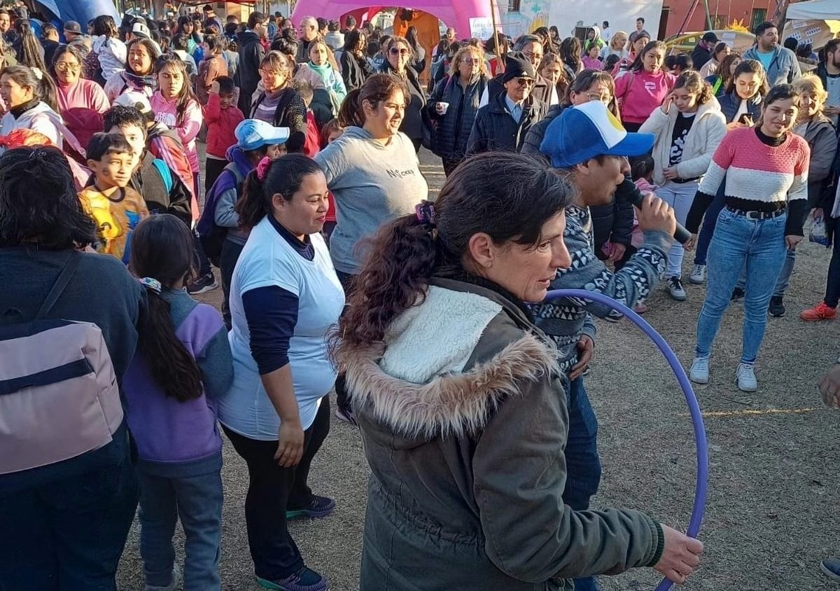 4a31a4b9-d778-4388-a222-aa982d1e7c7b.jpg Llega a barrio Apolinario Saravia la propuesta “Volvamos a la Plaza”