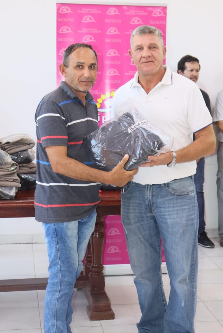 4a50dbff-40fb-4974-9ecb-00820926e243.jpg