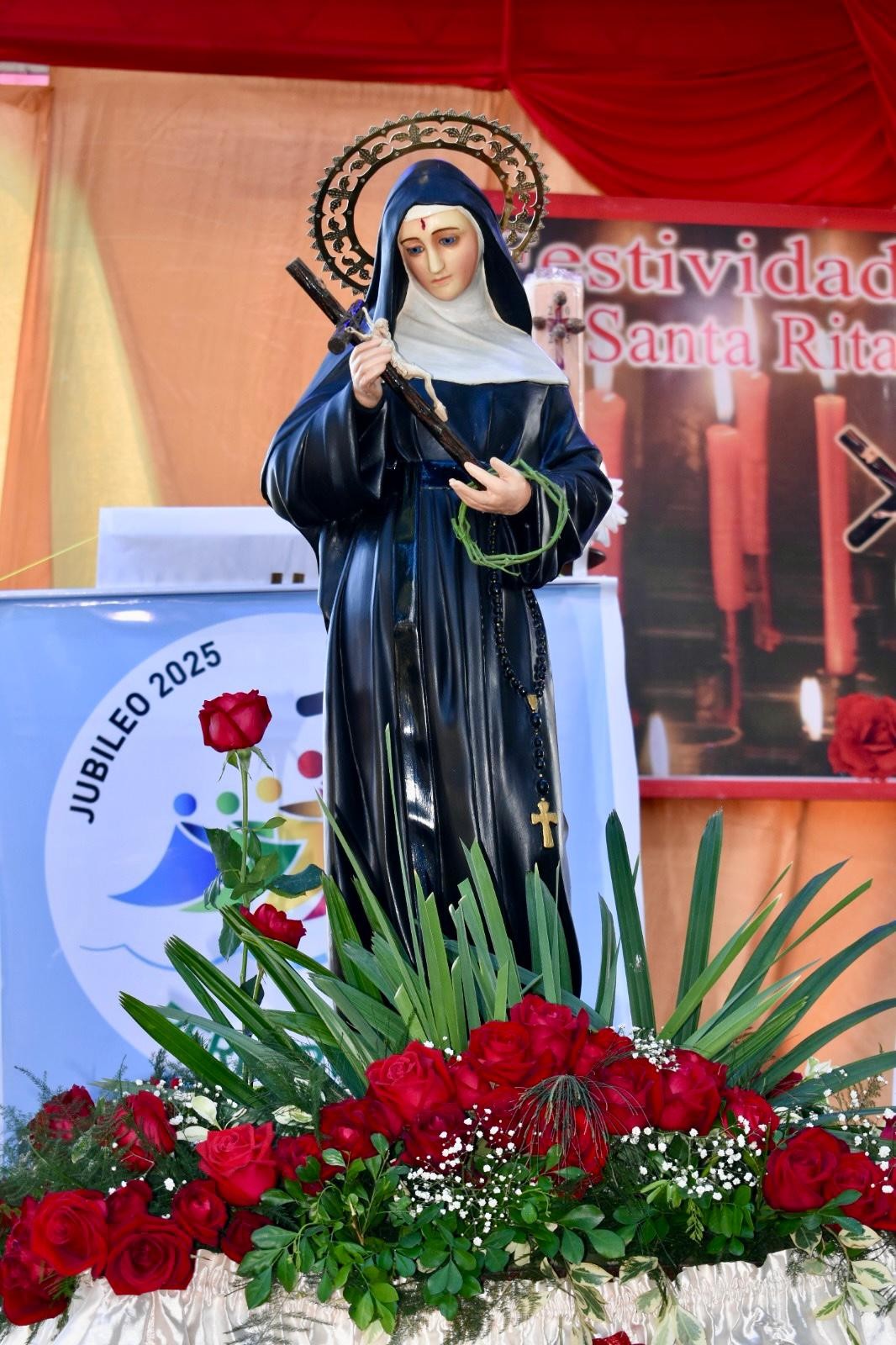 EL GOBERNADOR ZDERO ACOMPAÑÓ LA MISA Y CELEBRACIONES DE SANTA RITA: “SIEMPRE PIDO QUE LOS CHAQUEÑOS PODAMOS UNIRNOS Y CRECER”