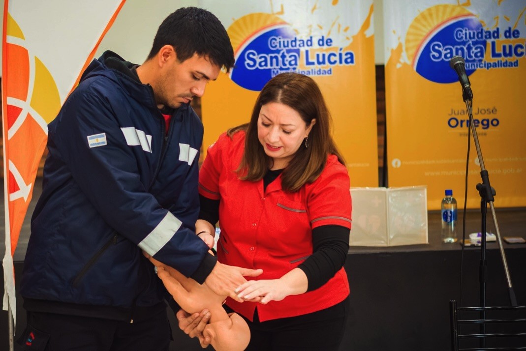 El municipio de Santa Lucia realizo una capacitación especial para los Bomberos Municipales