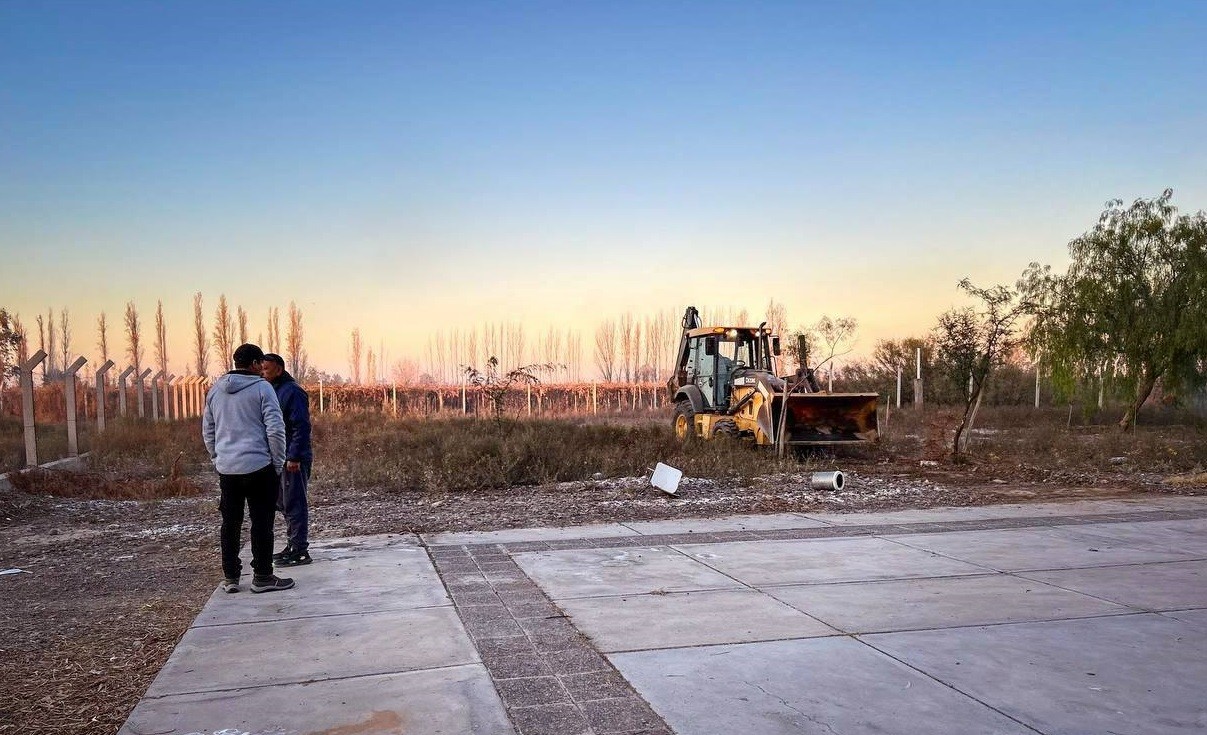 503849287_1112746740898518_5183771295469832649_n.jpg