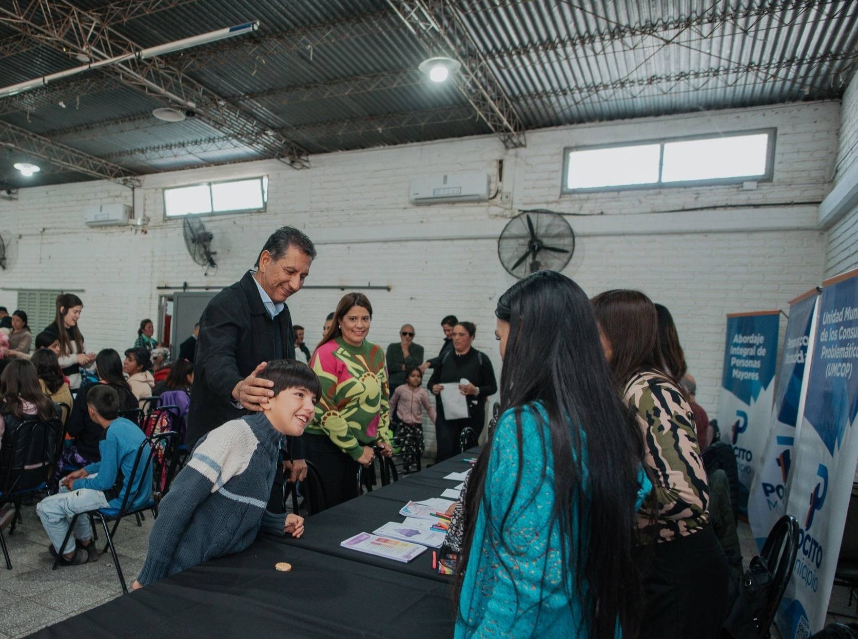 Gran cantidad de vecinos concurrieron a un nuevo  Abordaje Territorial que se realizó en la Unión Vecinal de La Rinconada y que fue organizado por el Municipio de Pocito.