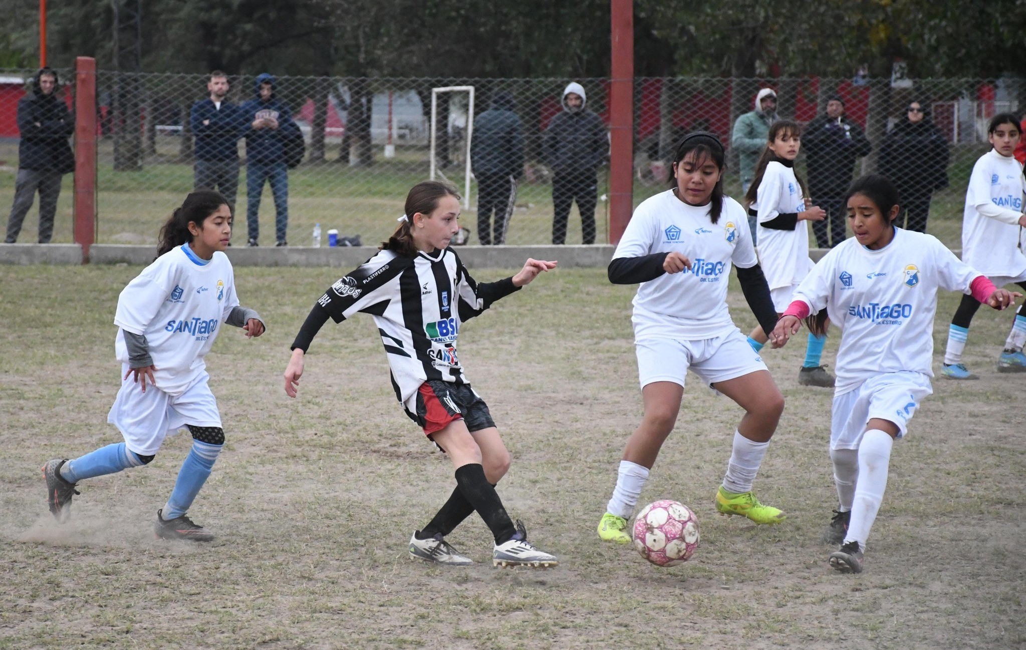 Salud de la municipalidad y la Fundación Mujer realizarán acciones de concientización en un torneo de fútbol femenino