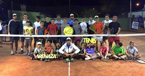 🎾 Arenaza, el gigante del tenis zonal: cuando el talento nace en los pueblos 🌾