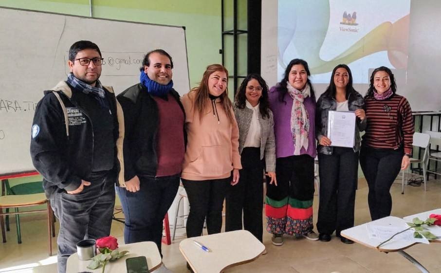 En el marco del convenio entre el Ministerio de Salud y la UNSJ,   finalizó la segunda cohorte de la Tecnicatura Universitaria en Agentes Sanitarios, llegando a graduarse 45 agentes sanitarios de toda la provincia, entre ellos cinco agentes sanitarios iglesianos