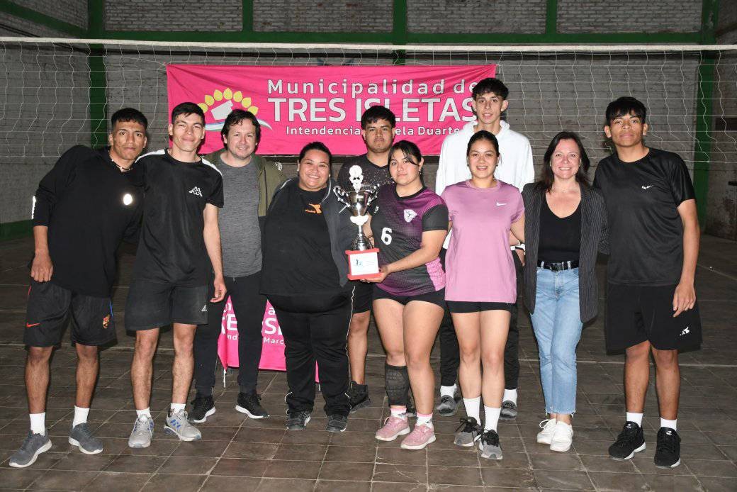 TRES ISLETAS: LA GESTIÓN MUNICIPAL ACOMPAÑO OTRO FIN DE SEMANA A PURO DEPORTE EN NUESTRA LOCALIDAD