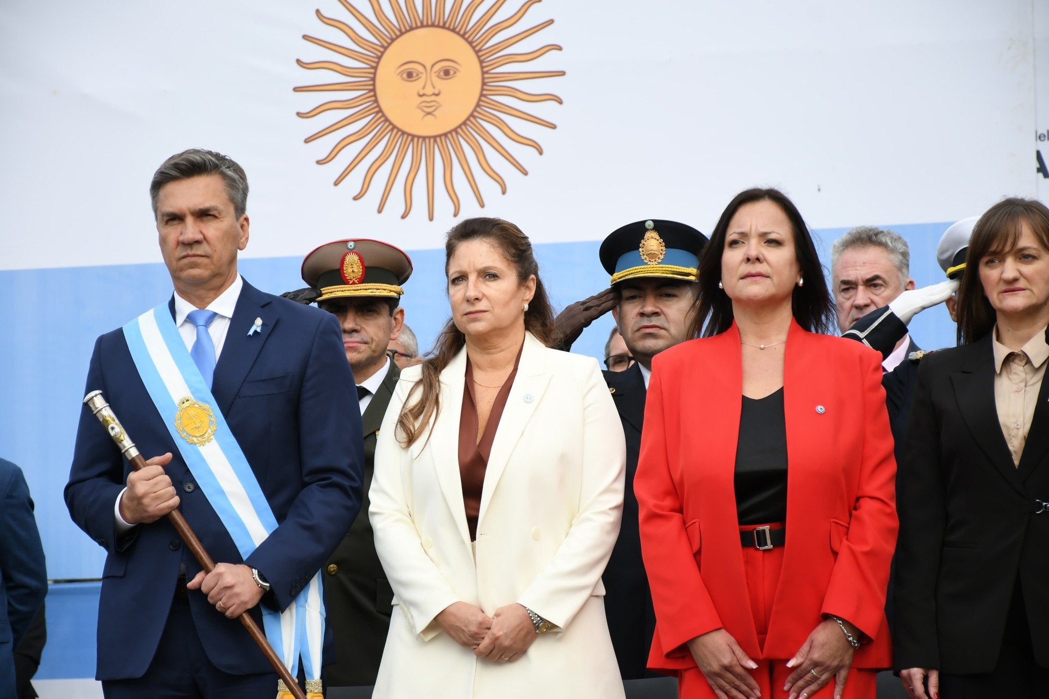 TRES ISLETAS: ACTO CENTRAL EN  POR EL 209° ANIVERSARIO DE LA INDEPENDENCIA