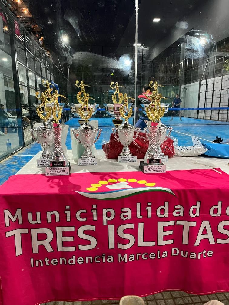 TRES ISLETAS: ESTE FIN DE SEMANA EN NUESTRA LOCALIDAD SE RELIAZÓ  EL TORNEO DE PÁDEL CON PARTICIPACIÓN REGIONAL