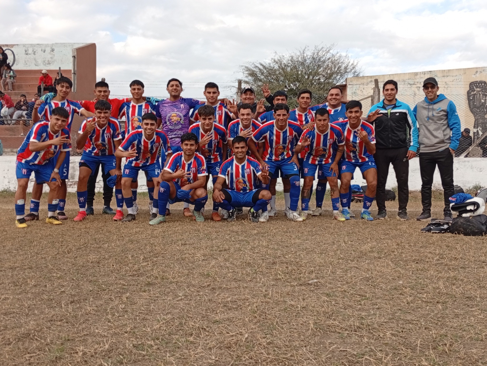 EL DEPOR EN SEMI POR LA LIGA ANTEÑA