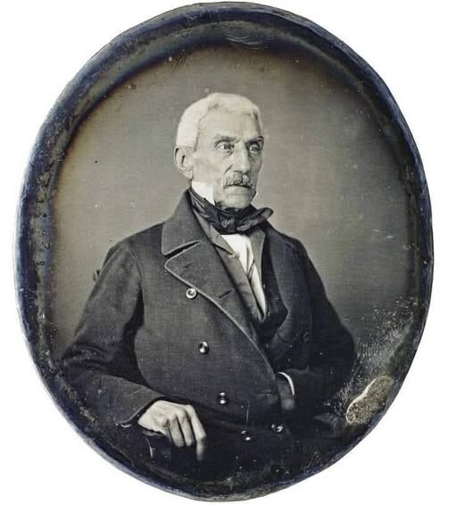A 176 años de su muerte, el sable de San Martín debería volver para cortar tanta decadencia política