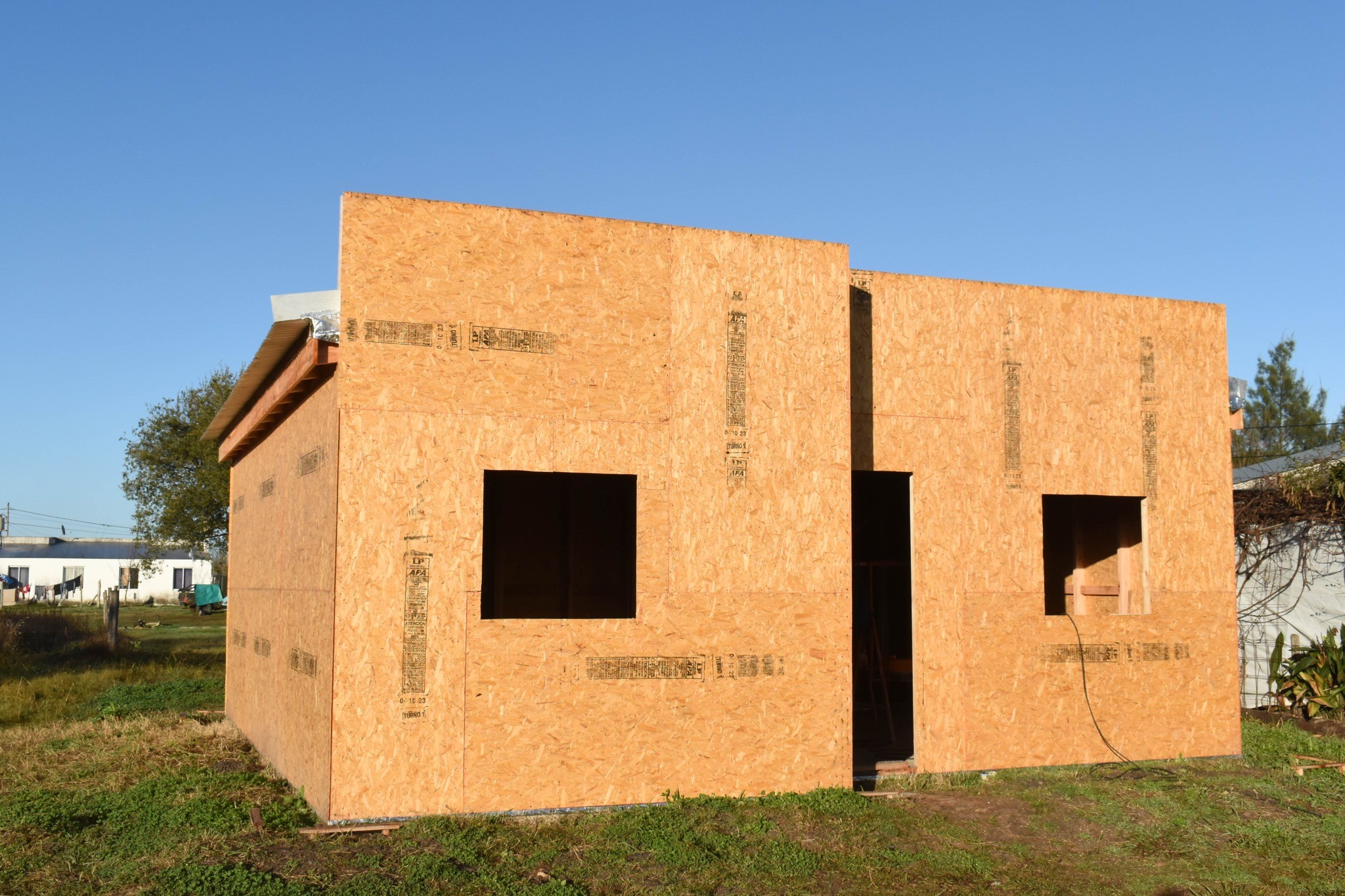 Avanza el plan de vivienda social con sistema Wood Frame en Los Conquistadores