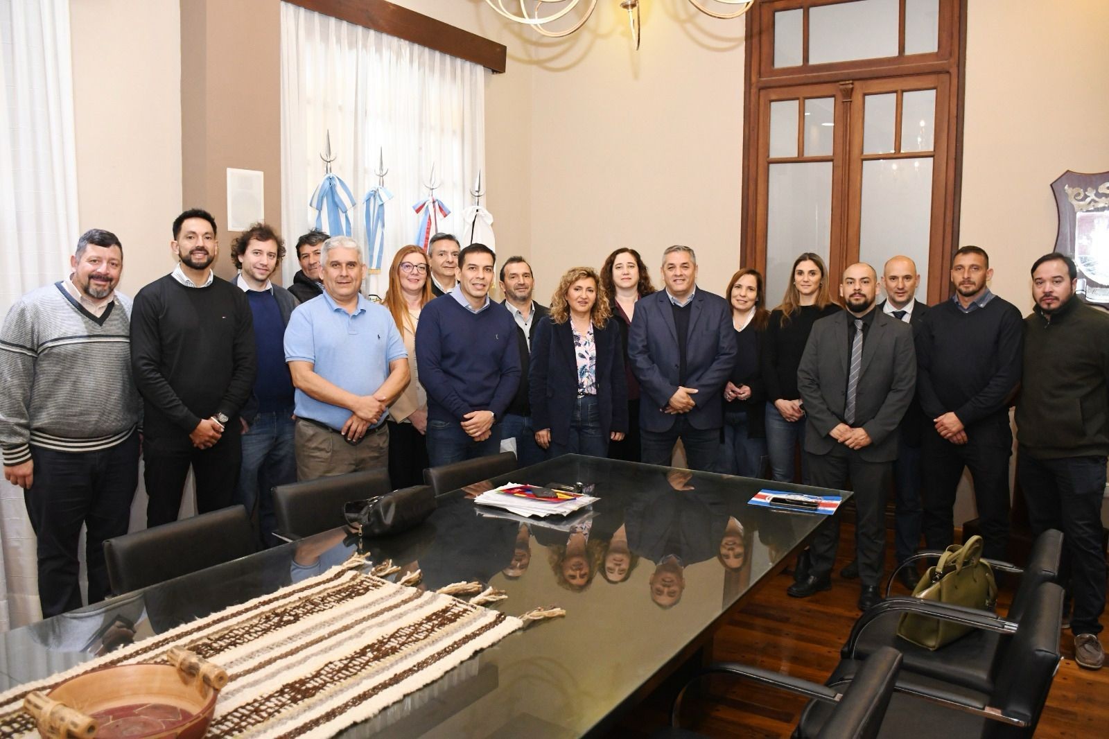 La intendente Fuentes recibió en el salón de acuerdos a directivos nacionales del Personal de Tribunales de Cuenta