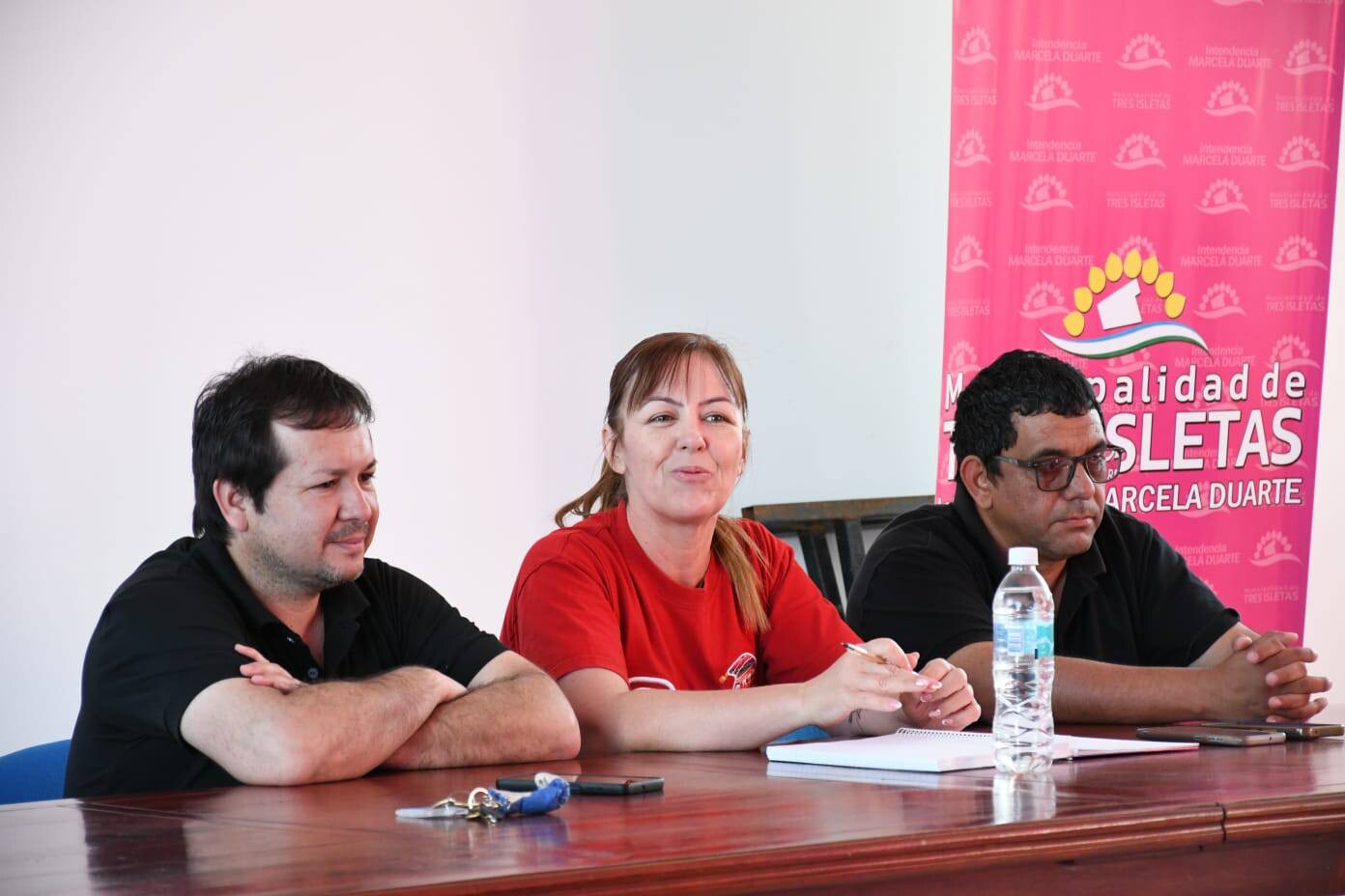 TRES ISLETAS: SE VIENE LA ESTUDIANTINA 2025: Se realizó Un Encuentro con estudiantes en el marco de la Estudiantina 2025
