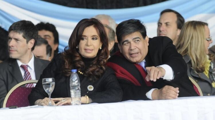 Mario Ishii salió a bancar a Cristina Fernández de Kirchner: “Siempre de tu lado”