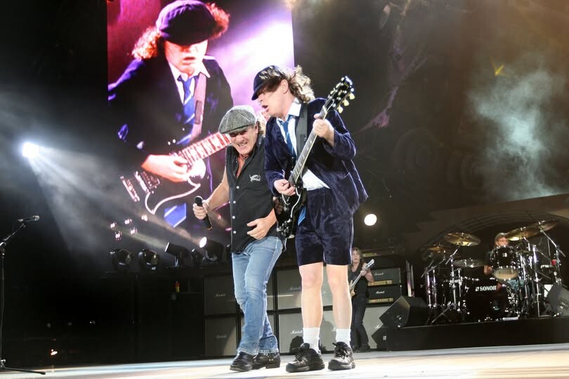 AC/DC Llega a la Argentina cuanto salen las entradas hoy ? como sera el Show