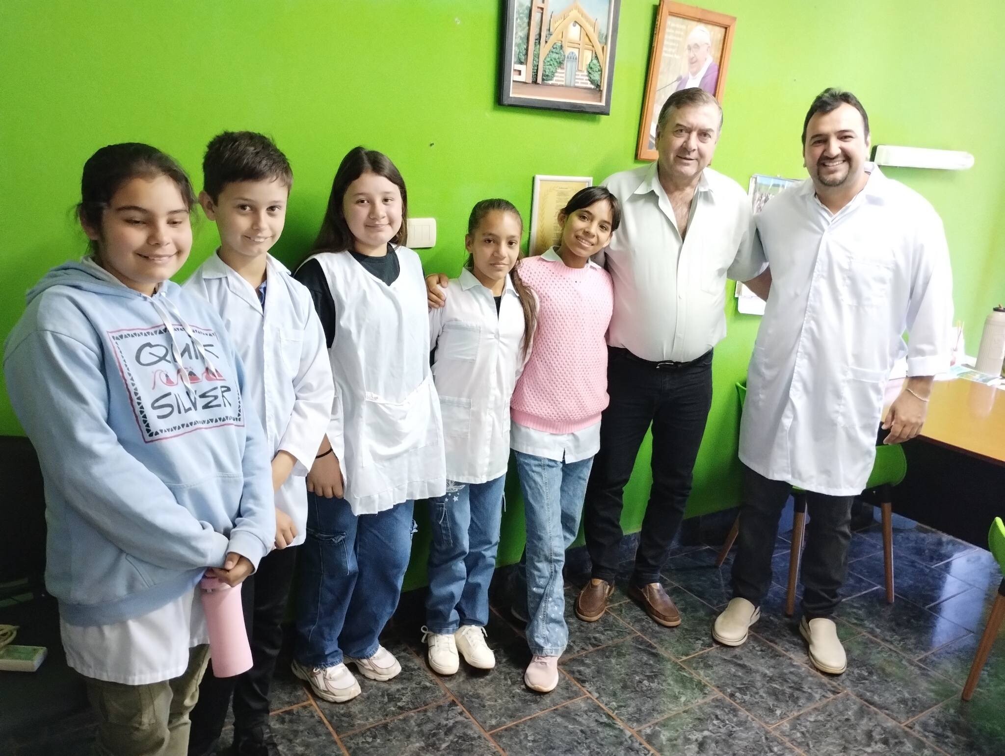 Azara: Autoridades recibieron a estudiantes del proyecto “Somos Periodistas”