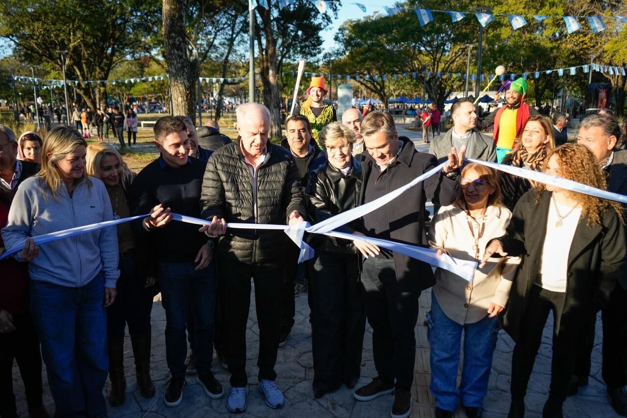 EL PARQUE 2 DE FEBRERO VUELVE A BRILLAR: QUEDARON INAUGURADAS LAS OBRAS DE RENOVACIÓN INTEGRAL