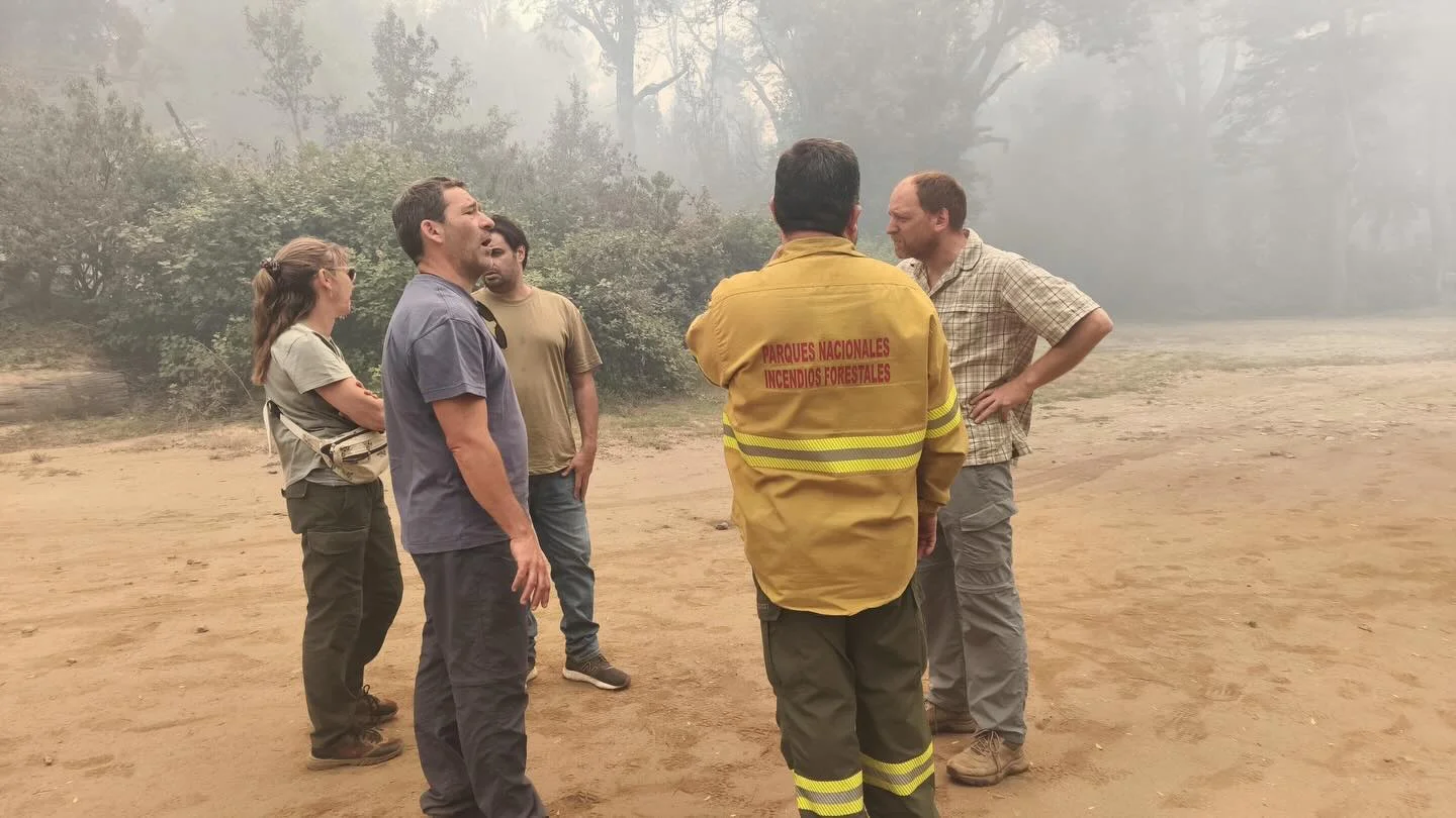 Luque recorrió las zonas afectadas por los incendios y pidió sensibilidad a Nación