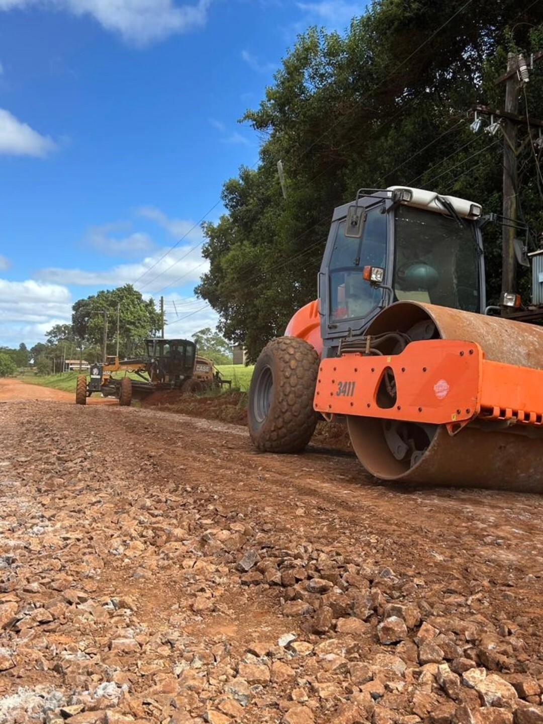Azara avanza con obras de recuperación vial tras las intensas lluvias de noviembre