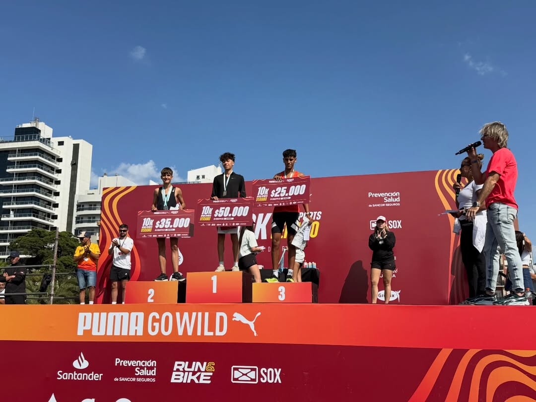 El primer podio del año para la Escuela Municipal de Atletismo llegó en los 10K Open Sports