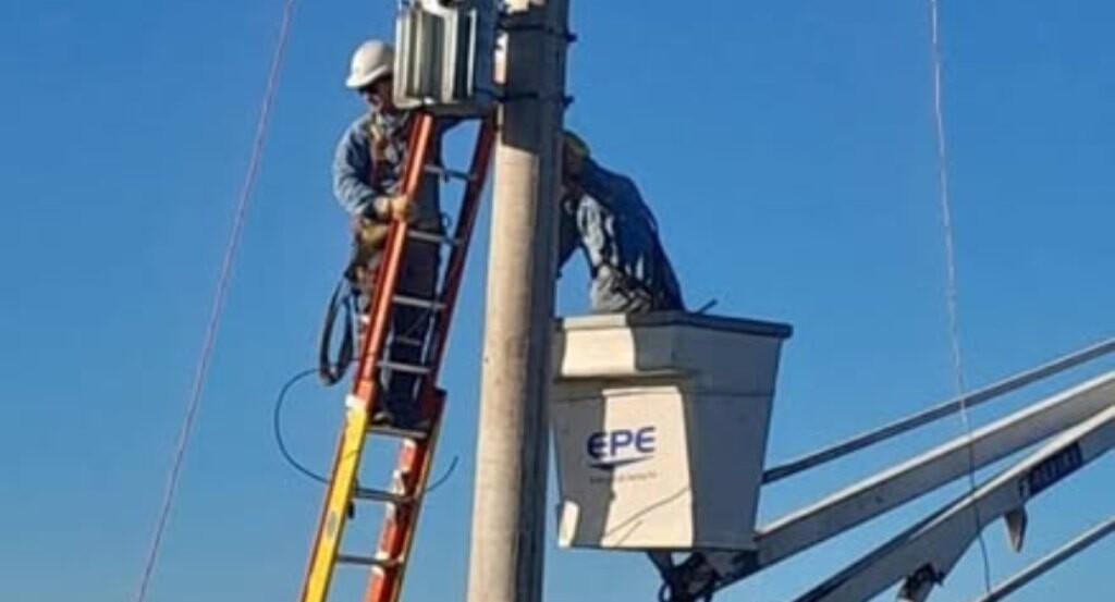 Por primera vez, desde su creación, “La Hortensia, en Tacuarendí”, Contará con energía eléctrica rural para todos sus habitantes.