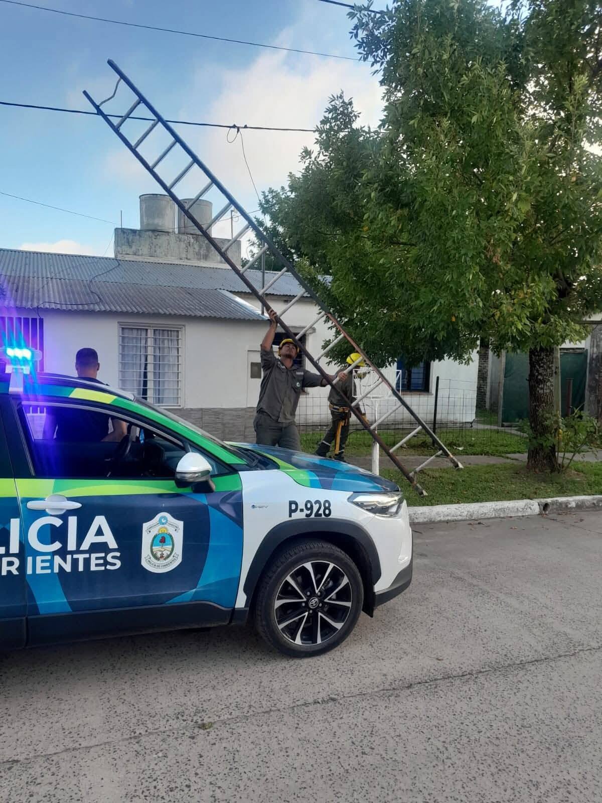 La DEPEC combate junto a la policia a los enganchados